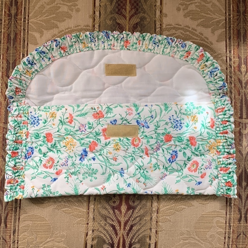 vintage handmade quilted Ruffle envelope pouch travel bag wildflower nwot fabric - Picture 5 of 7